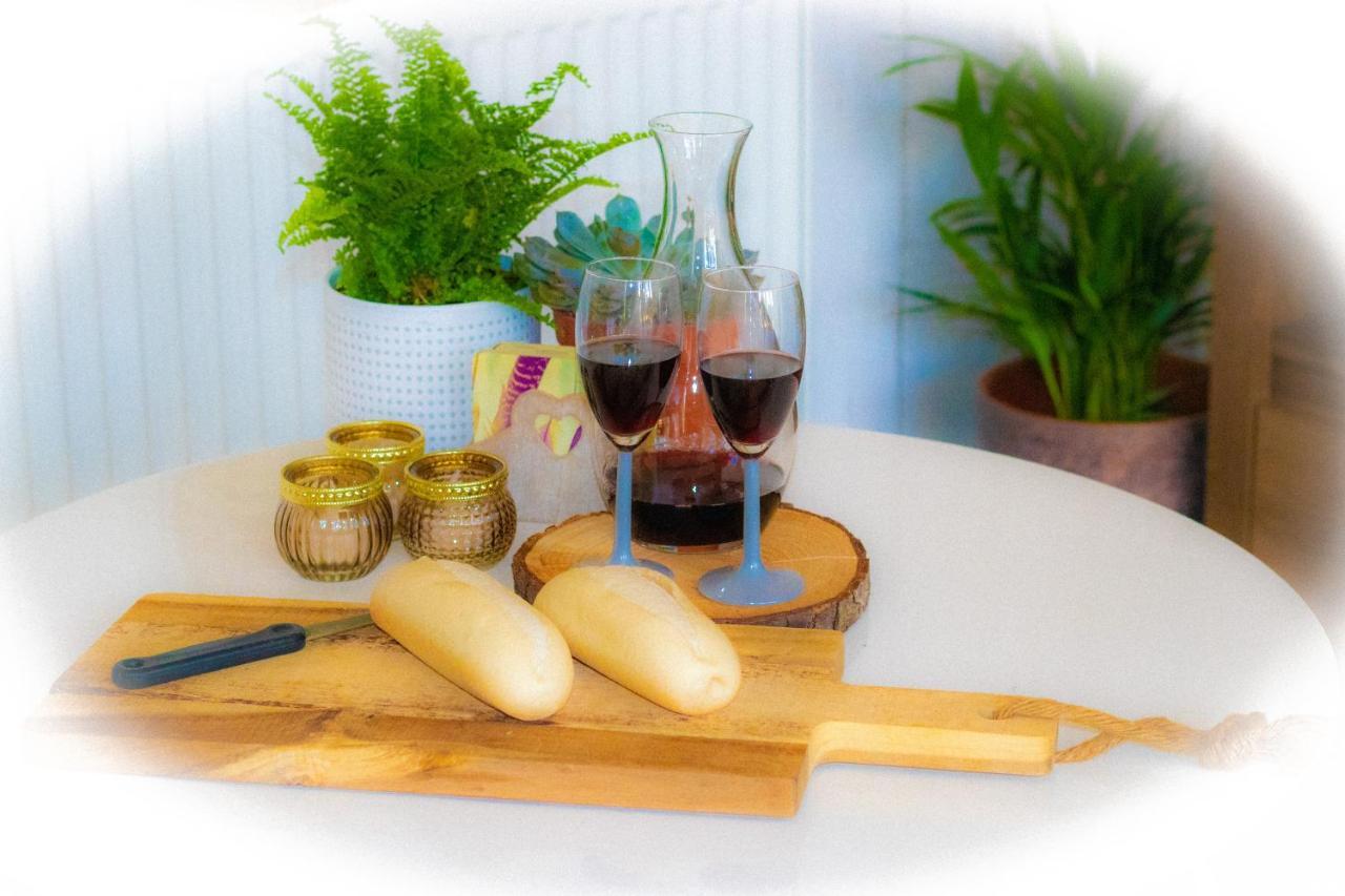 Wellness Lodge Aan De Braassem Rijnsaterwoude Zewnętrze zdjęcie