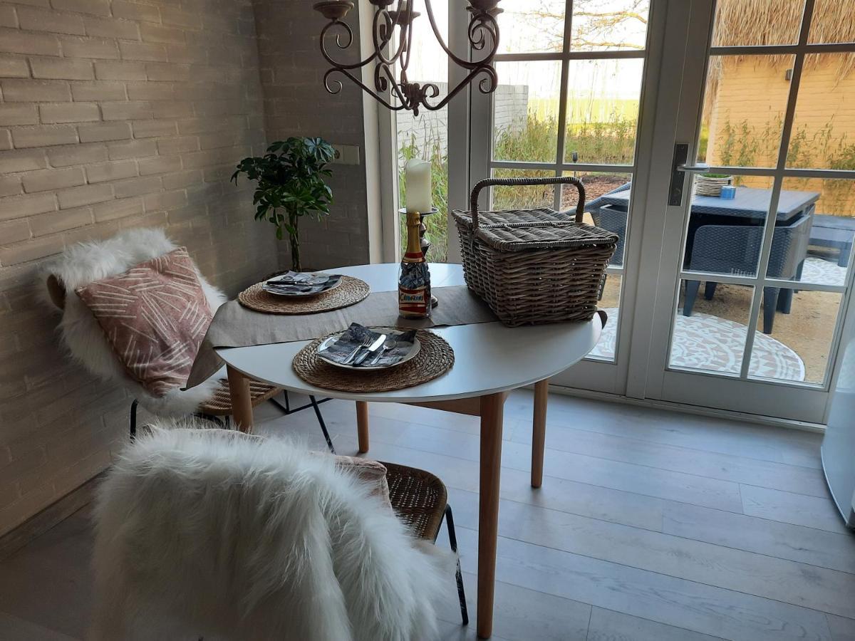 Wellness Lodge Aan De Braassem Rijnsaterwoude Zewnętrze zdjęcie